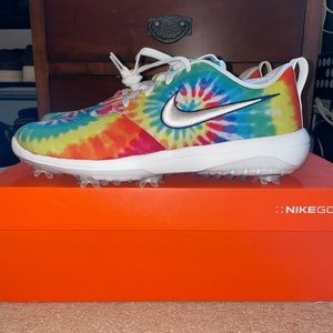 Brand new!!!! GOLF SHOES